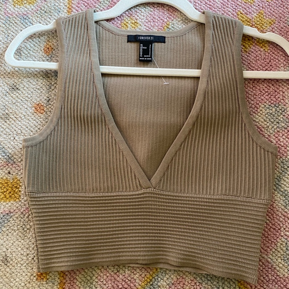 FOREVER 21 Taupe Ribbed Crop Top
